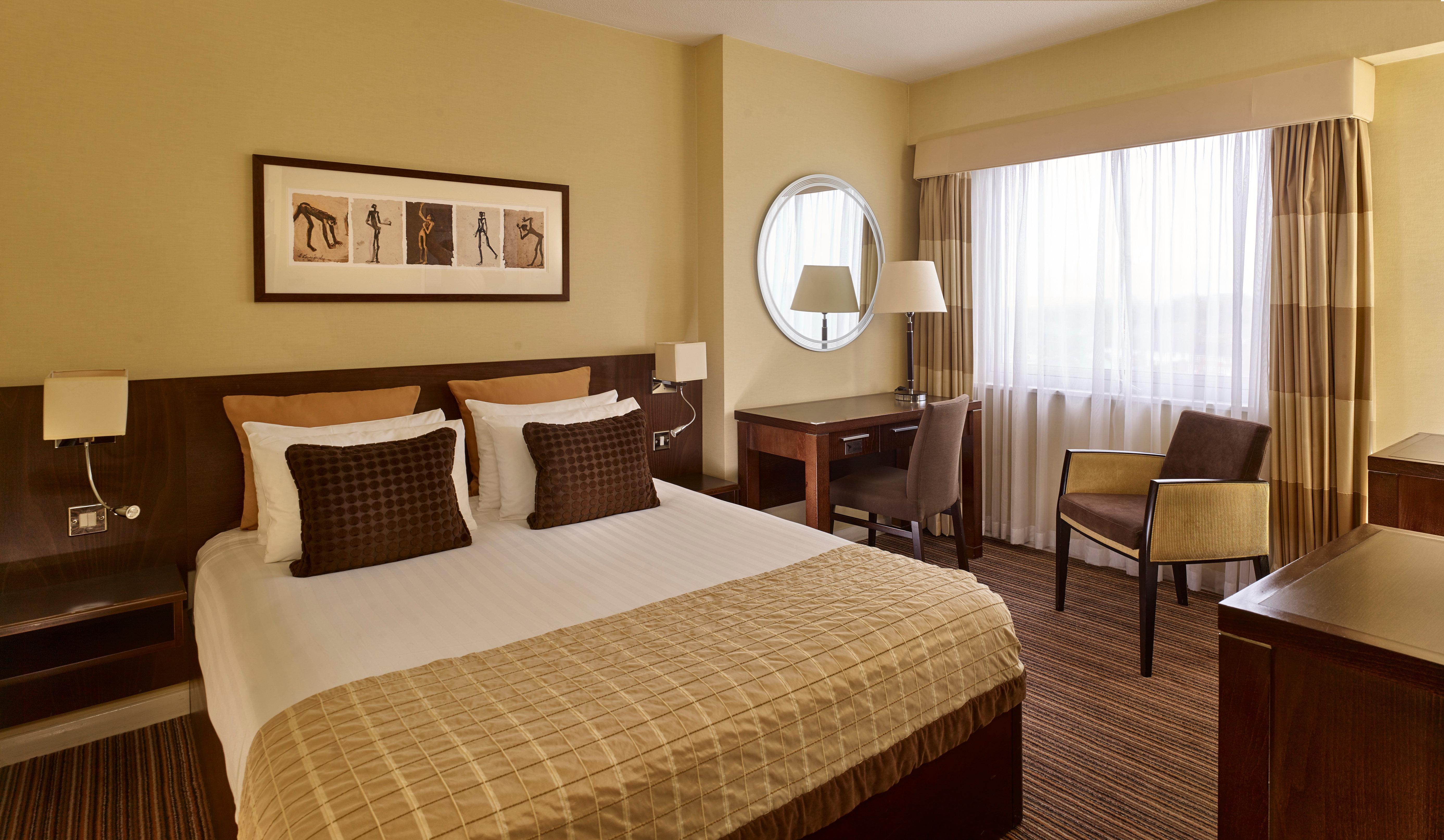 Crowne Plaza London - Gatwick Airport, An Ihg Hotel Crawley  Bagian luar foto