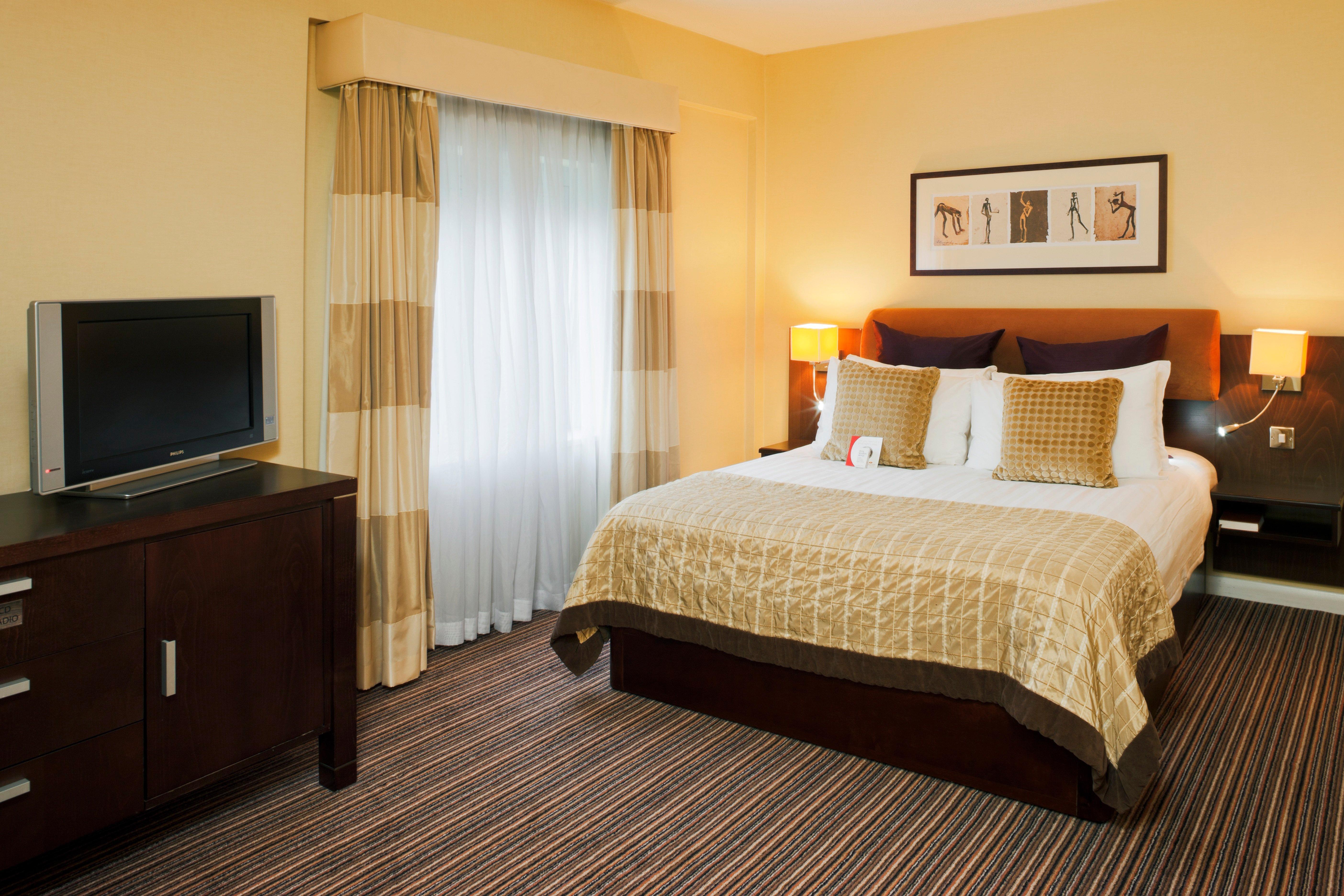 Crowne Plaza London - Gatwick Airport, An Ihg Hotel Crawley  Bagian luar foto