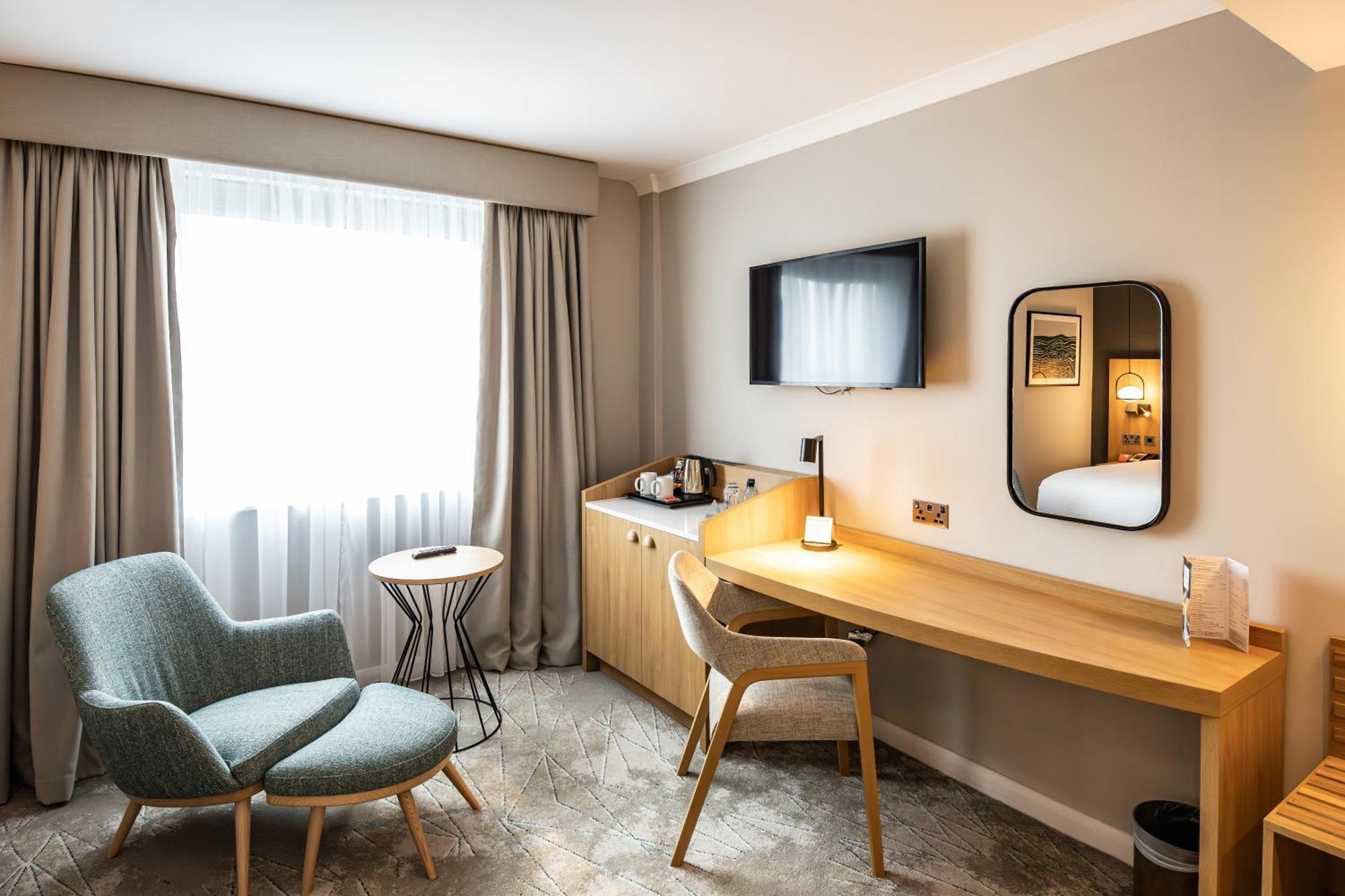 Crowne Plaza London - Gatwick Airport, An Ihg Hotel Crawley  Bagian luar foto