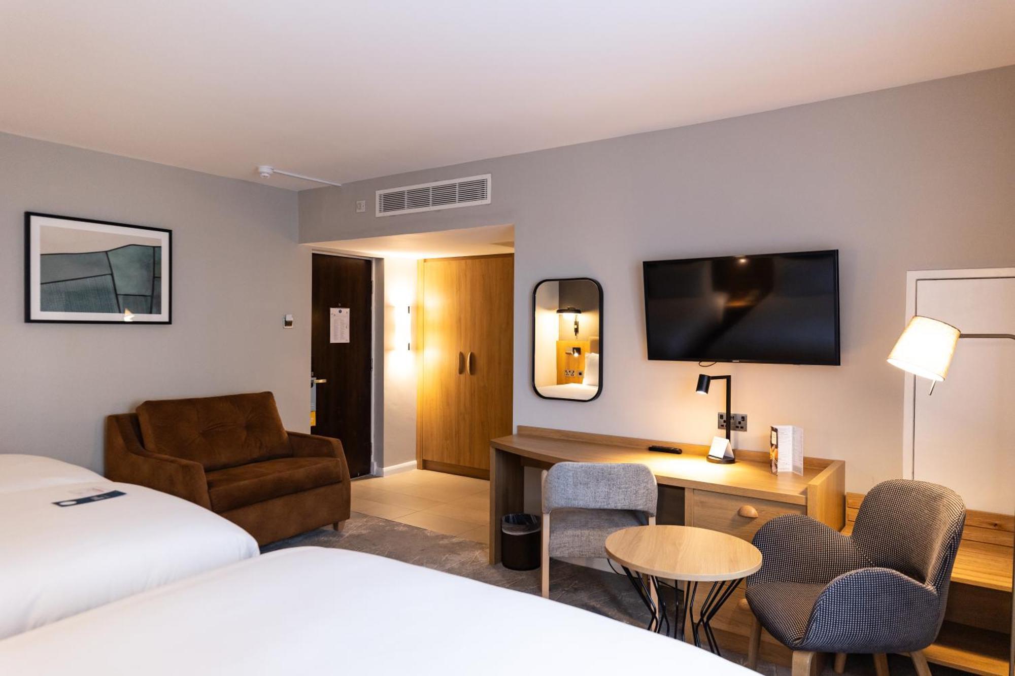 Crowne Plaza London - Gatwick Airport, An Ihg Hotel Crawley  Bagian luar foto