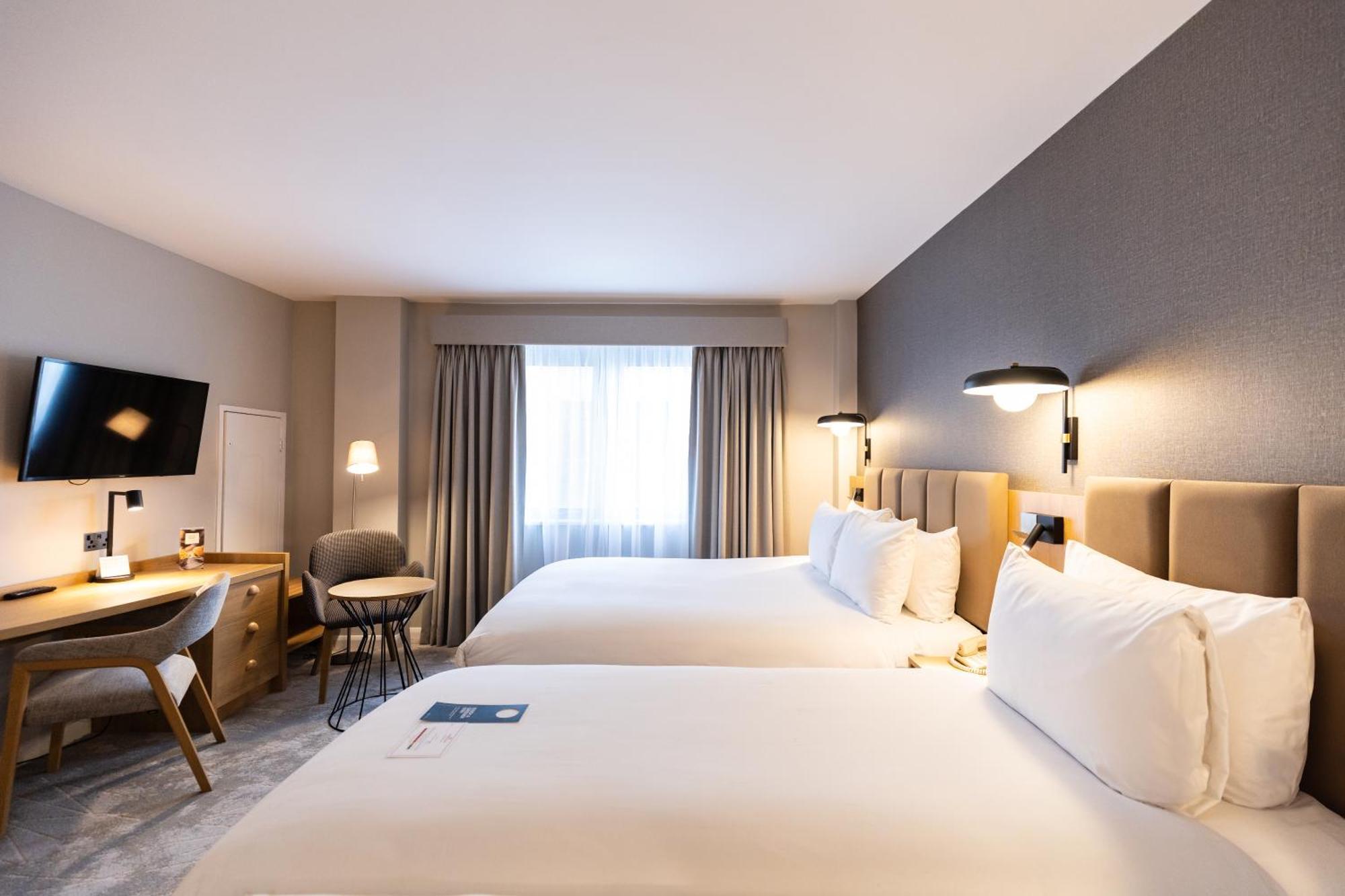 Crowne Plaza London - Gatwick Airport, An Ihg Hotel Crawley  Bagian luar foto